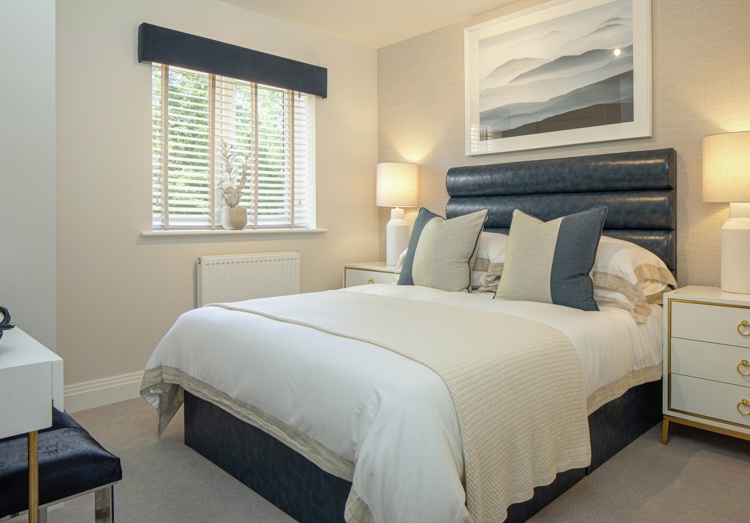 Vb1818162 8348 20 Plot6 St Peters Quarter Chertsey Hunsley Bedroom2
