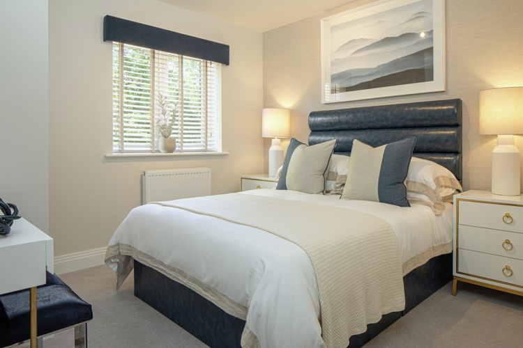 Vb1818162 8348 20 Plot6 St Peters Quarter Chertsey Hunsley Bedroom2