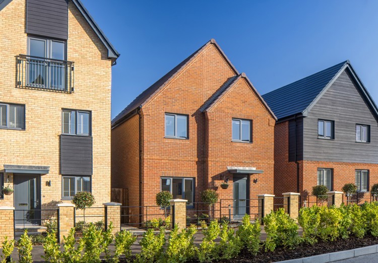Image of Laurel house for sale in Crowthorne