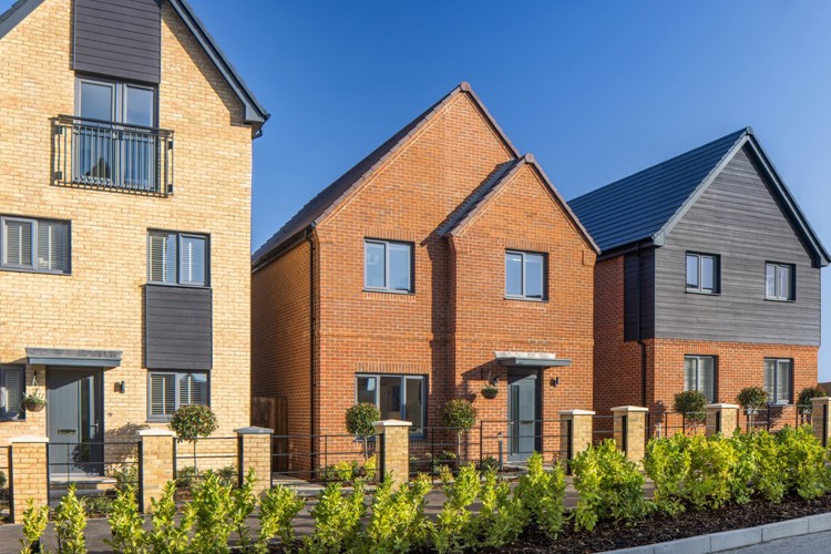 Image of Laurel house for sale in Crowthorne