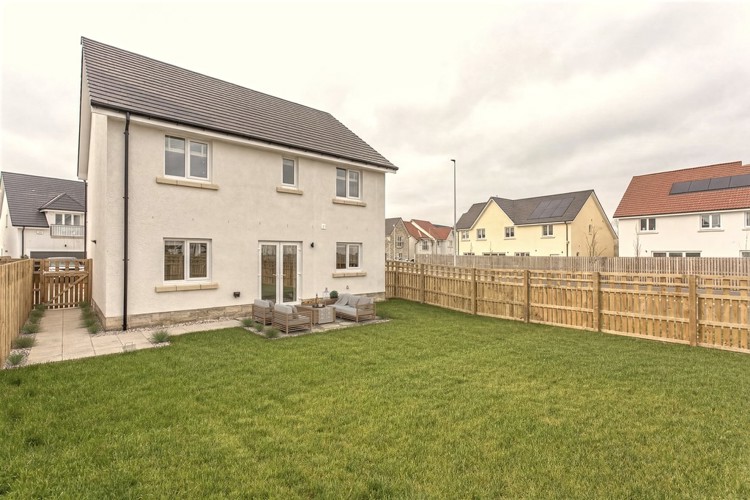 3 bedroom plus study home | virtually staged rear garden and patio