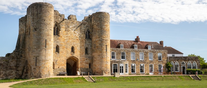Vb2292357 9194 023 Tonbridge Local Area CALA Homes South Home Counties 800X342
