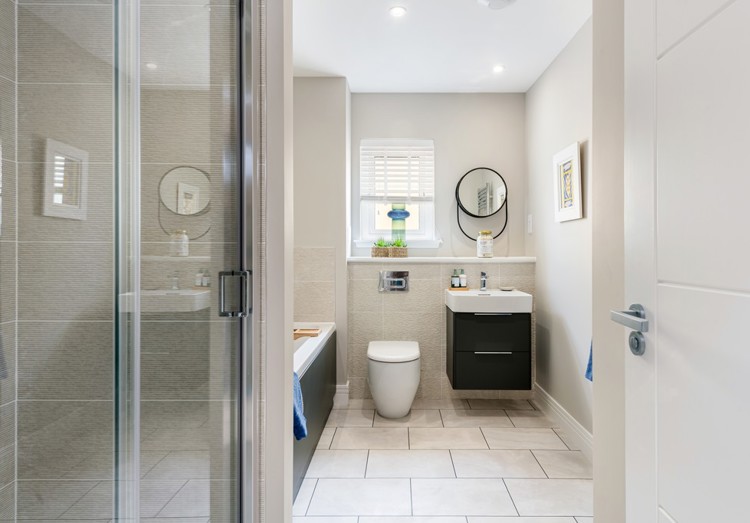 5 bedroom showhome | high specification bathroom 