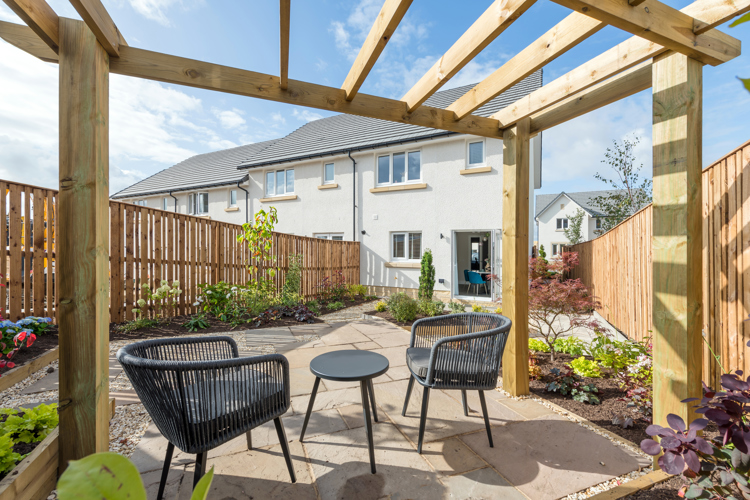 Vb2290857 20230829 Cala Homes West Craigs The Allan Exterior Garden 003