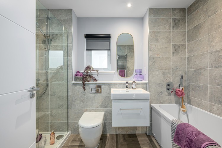 Vb5594885 20251112 Cala Homes Aurs Meadows Darroch Bathroom 001 1600X1067
