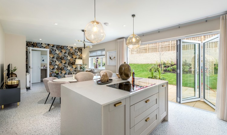 Vb5118698 20240319 Cala Homes Weavers Brae Darroch Kitchen Family Dining 004 1600X950