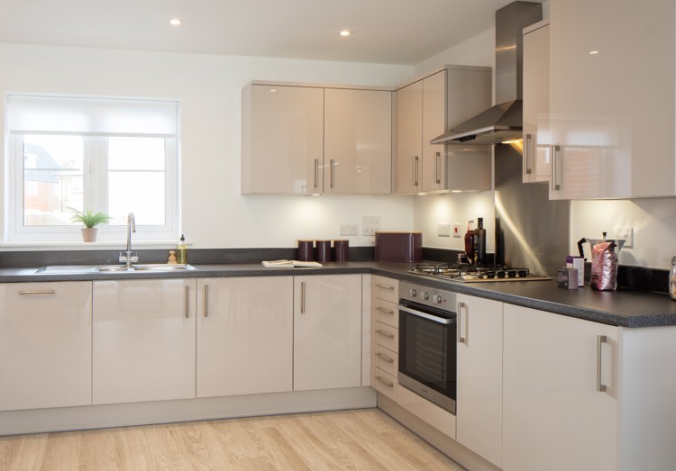 Burwell Apartments FF 2 Bed Netherhall Kitchen Dining