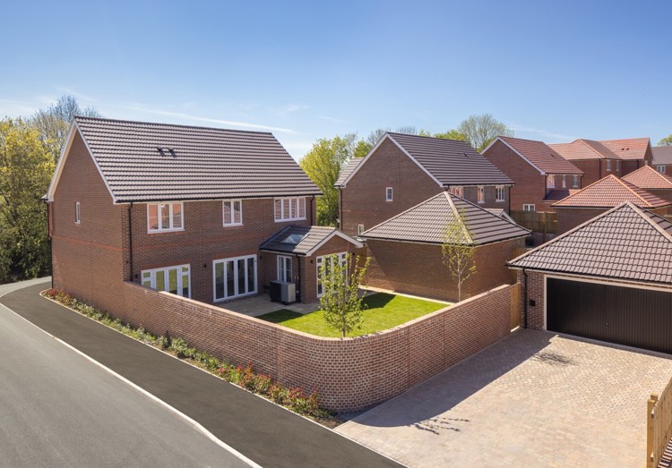 5 bedroom homes for sale newbury
