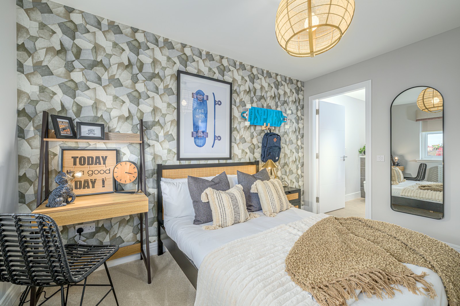 Vb5615279 20251212 Cala Homes Aurs Meadows Cleland Bedroom 2 002 1600X1067