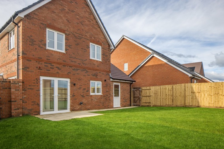 Vb5110430 A1168 22 Plot592 New Monks Park Lancing CALA SHC Rear Garden 1024X683