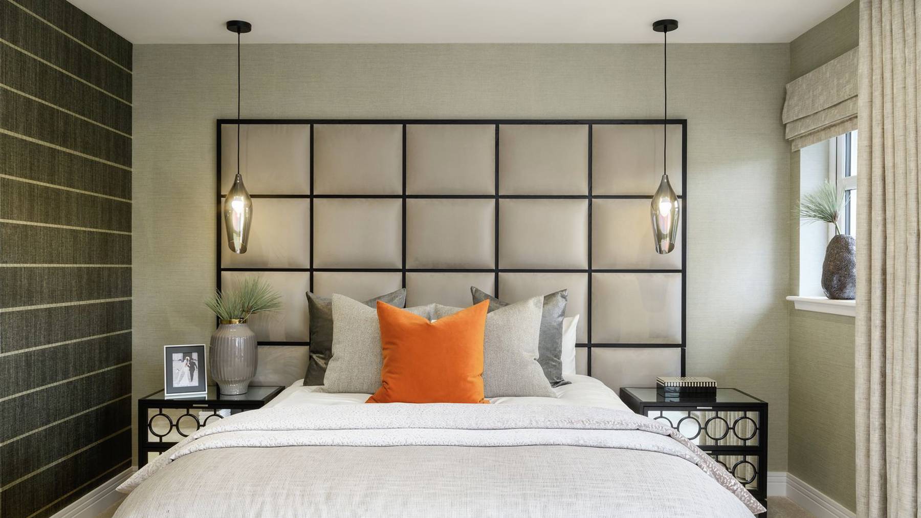 Vb1913277 Cala Cults Fraiarsfield West Kennedy MB Headboard Zacandzac