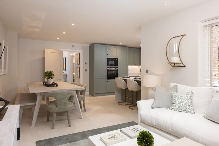 Houses for sale in Weybridge Surrey