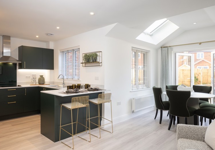 The Orpine Custom 2, Samuel Gardens Kitchen Dining