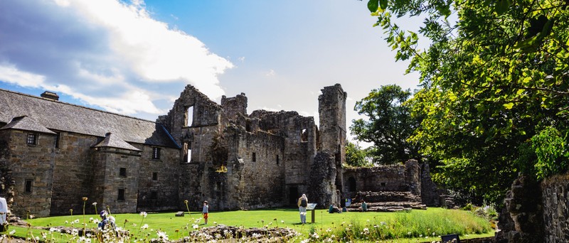 Aberdour Castle | 3, 4 & 5 Bedroom Cala Homes 