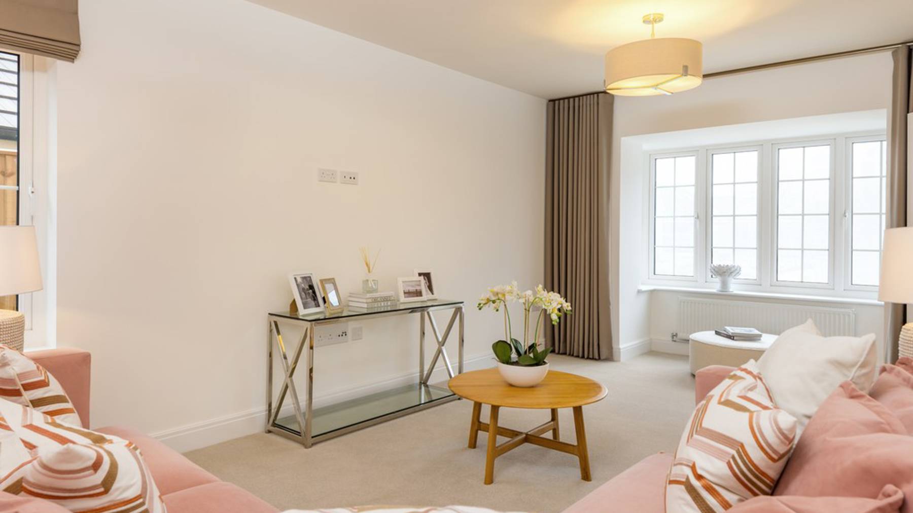 4 bed home living room at the Oaks Wivelsfield