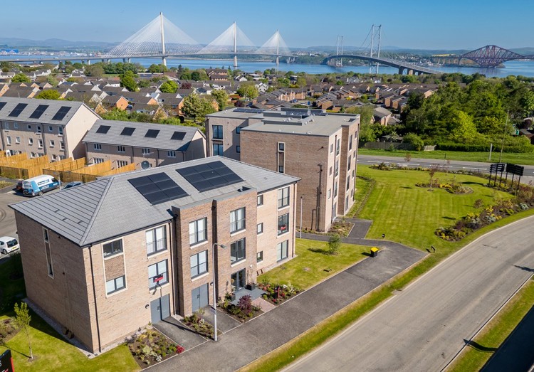 Rosebery Wynd - drone street scene.  Apartments and houses for sale in South Queensferry.