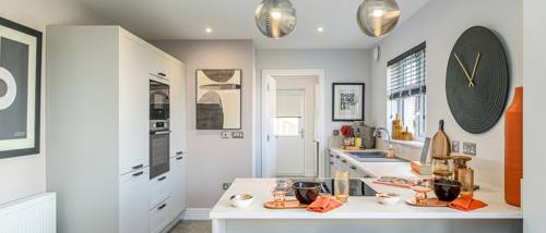 Vb5396893 20250227 Cala Homes Cornhill Village Bryce Kitchen Family Dining 003 3200X2133