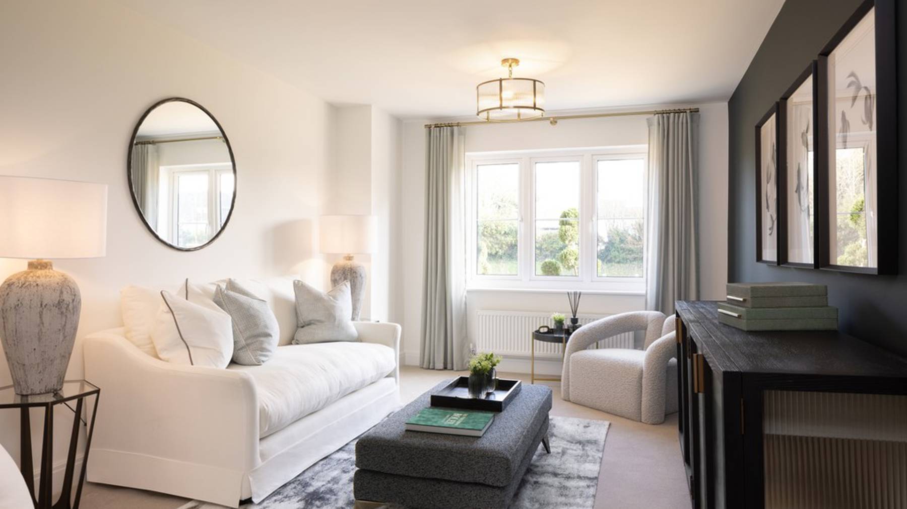 The Orpine Custom 2, Samuel Gardens, Sitting Room