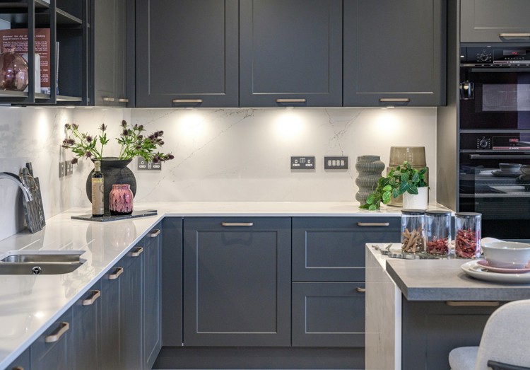 Vb5594928 20251112 Cala Homes Aurs Meadows Darroch Kitchen Family Dining 009 1600X1067