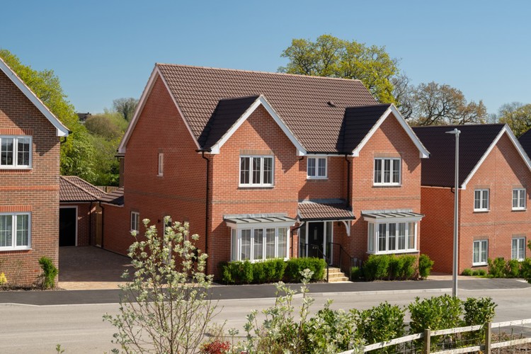 5 bedroom homes for sale newbury