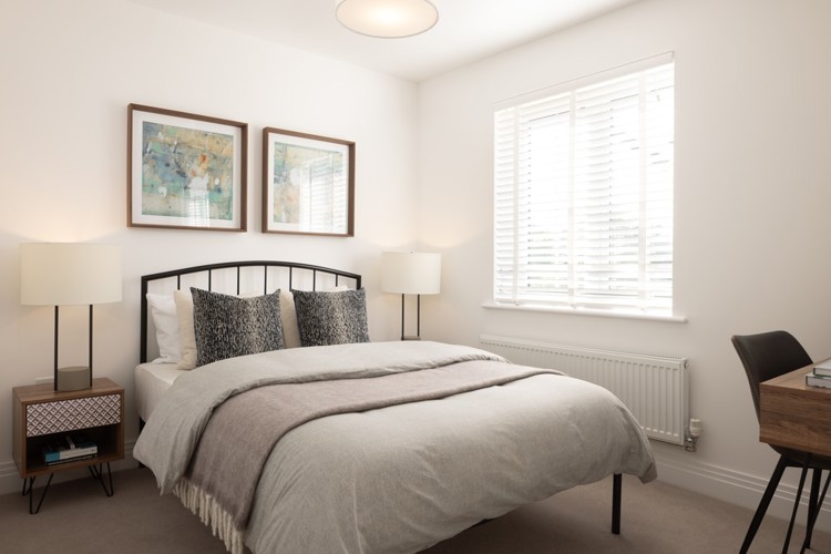 The Silverbell Bed3 Wivenhoe Gardens