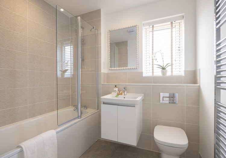 Houses for sale in Crowthorne