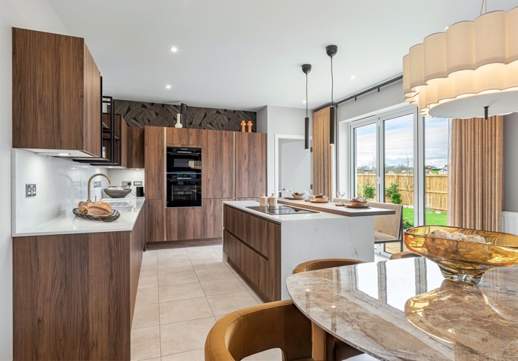Vb5653196 20260227 Cala Homes Lathallan Grange Logan Kitchen Family Dining 004 3200X2154