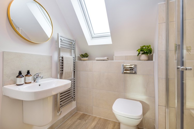 Ingatestone Grove Foxglove Ensuite (2)