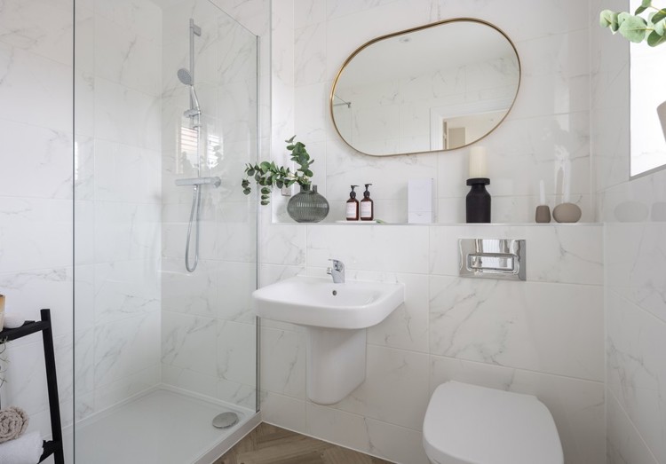 Ingatestone Grove - The Twinberry - ensuite
