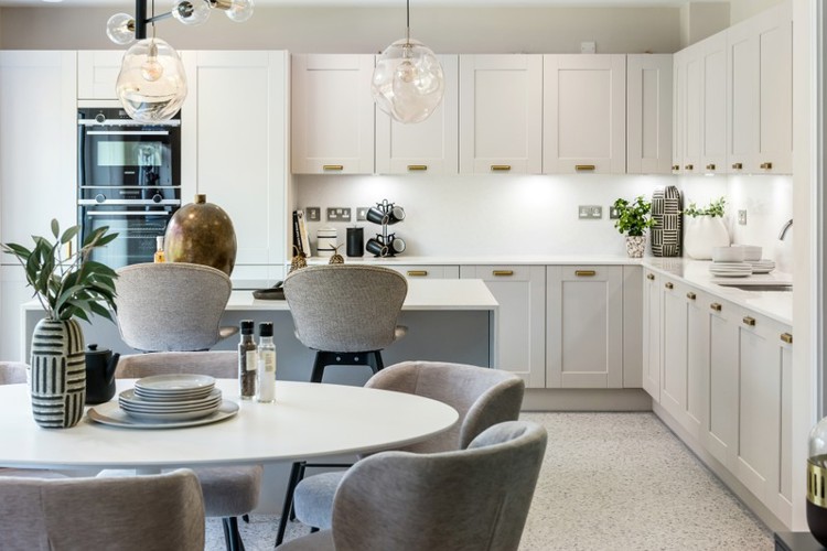 Vb5118705 20240319 Cala Homes Weavers Brae Darroch Kitchen Family Dining 011 800X533