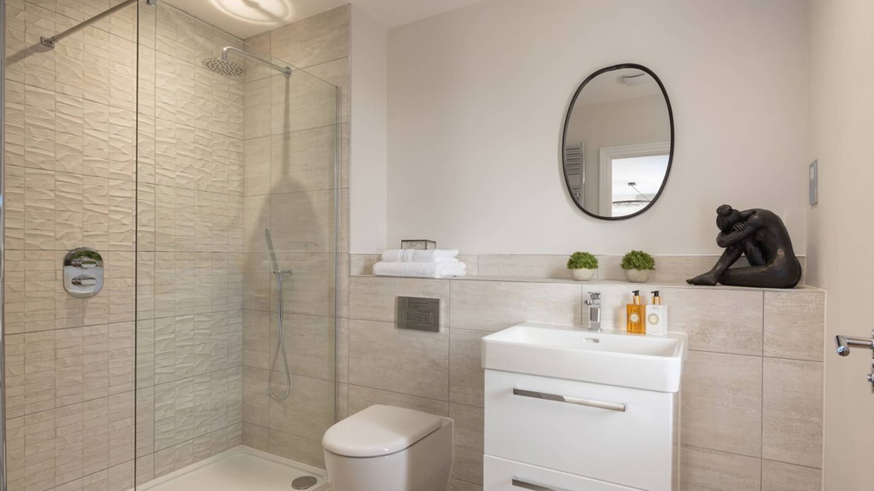 3 bedroom home for sale in Weybridge 