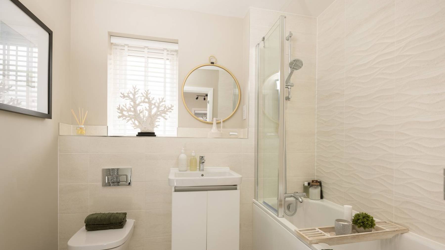 Showhome image of the Rowan at Knightwood Chase. Four bedroom home for sale in Fordingbridge