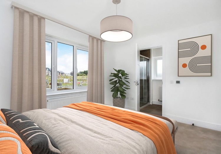 3 bedroom showhome | principal bedroom with en suite and fitted wardrobes