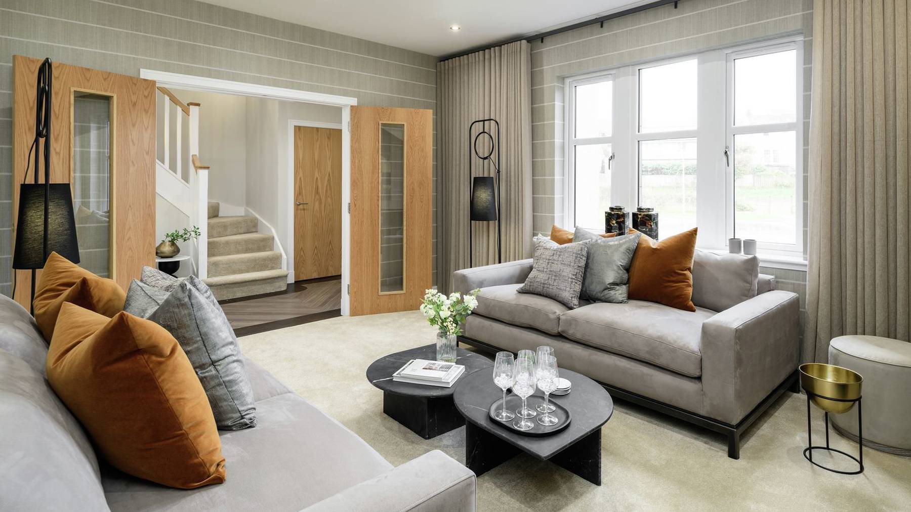 Vb1913271 Cala Cults Fraiarsfield West Kennedy Living To Hall Zacandzac