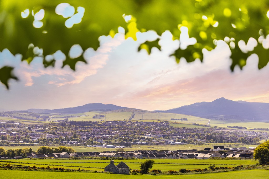 Rolling hills above Inverurie