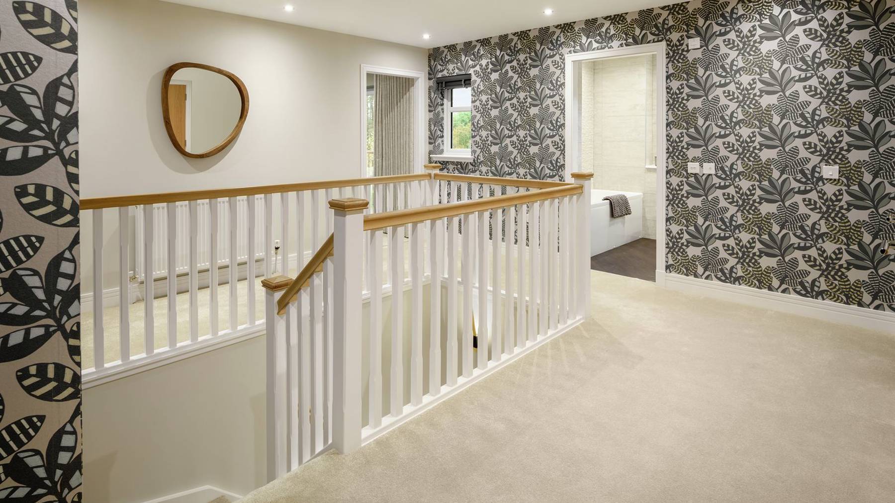 Vb1913282 Cala Cults Fraiarsfield West Kennedy Top Floor Hall Zacandzac