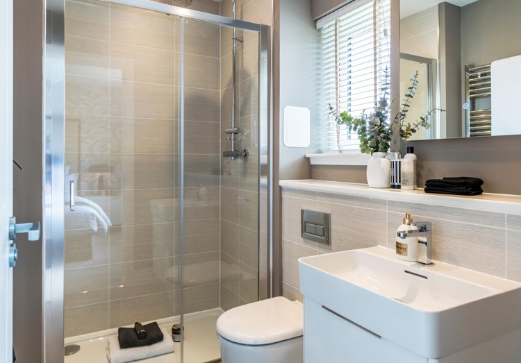 Vb2250547 20230626 Cala Homes West Craigs Barrie Bedroom 1 Ensuite 001 1600X1085