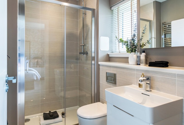 Vb2250547 20230626 Cala Homes West Craigs Barrie Bedroom 1 Ensuite 001 1600X1085