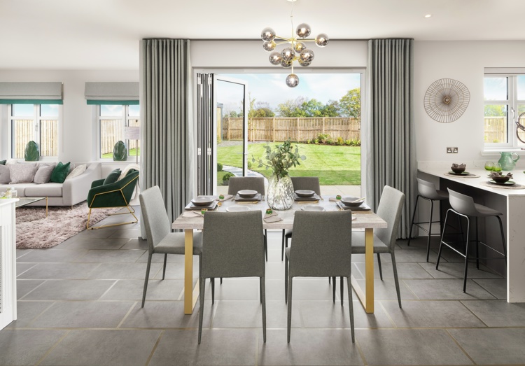 Vb1716196 Kinnaird Lee Kennedy Dinning To Patio