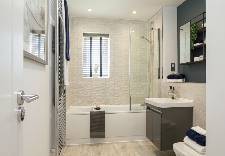 Vb1843438 8373 027 Plot 1 Newlands Park Mistley Cala Homes North Home Counties