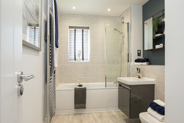 Vb1843438 8373 027 Plot 1 Newlands Park Mistley Cala Homes North Home Counties