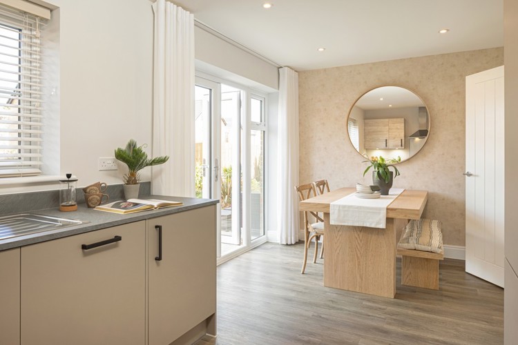 Kitchen/dining area of houses for sale in Crowthorne