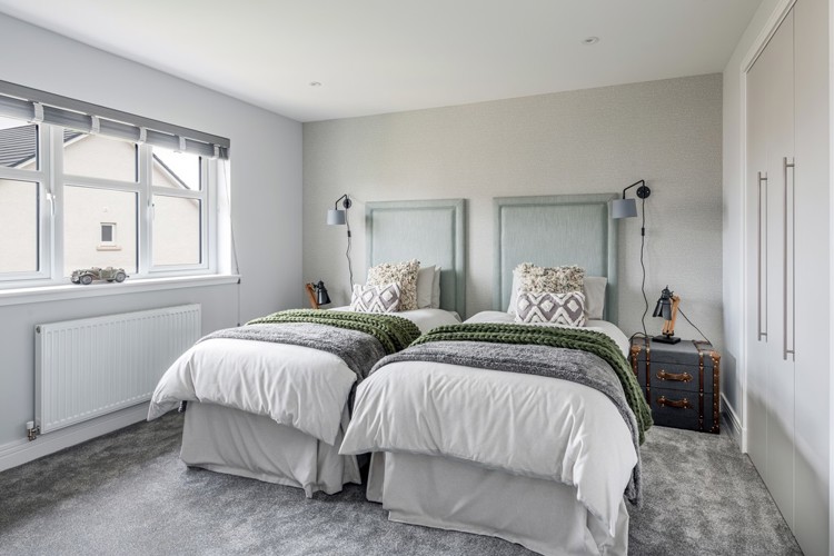 5 bedroom home for sale | generous bedroom with fitted wardrobes included as standard