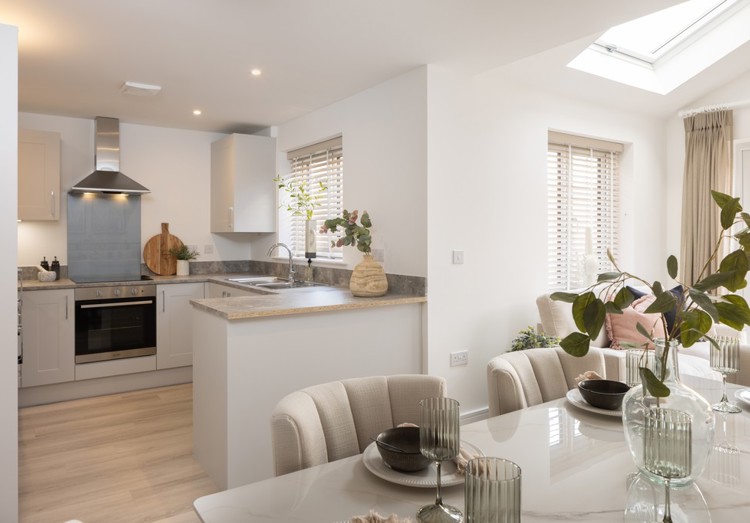 The Orpine Custom 3, Samuel Gardens Kitchen Dining