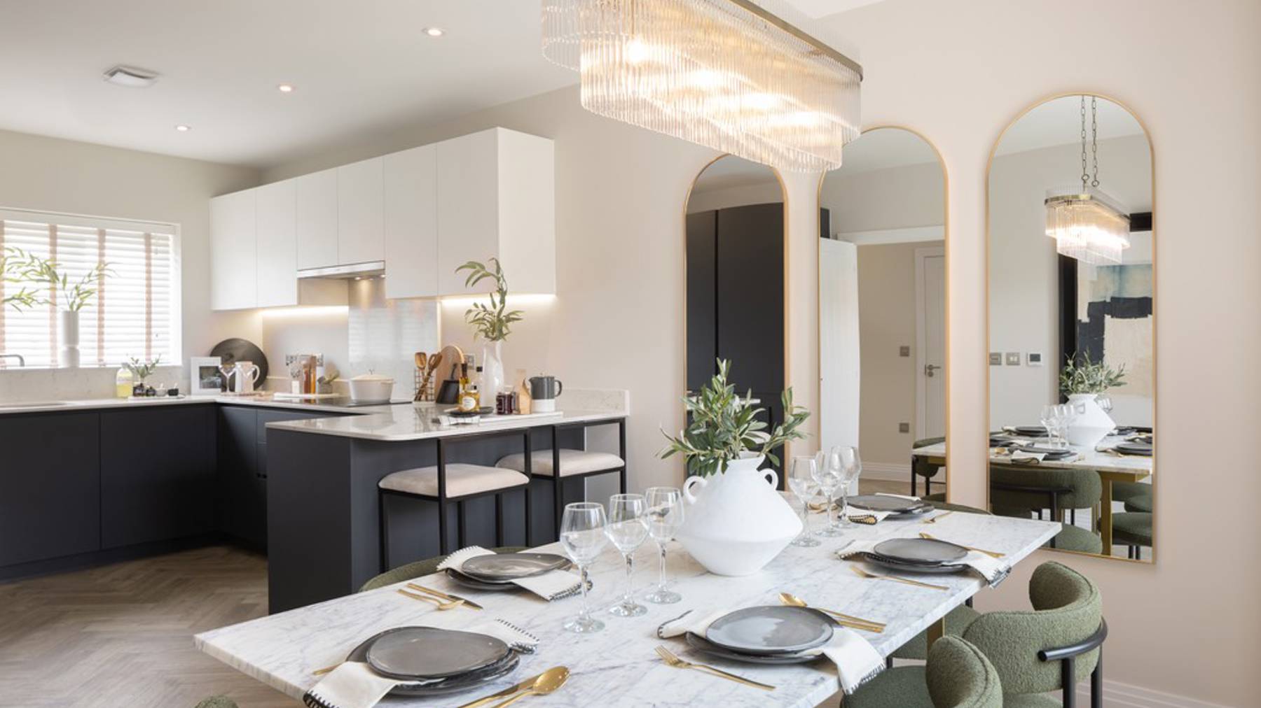 The Twinberry, Samuel Gardens Kitchen Dining 