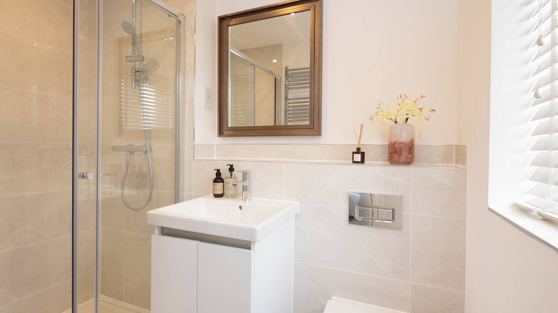 The Fir at Knightwood Chase. Houses for sale in Fordingbridge