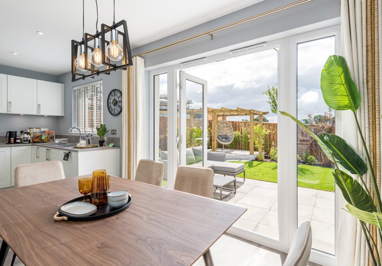 Vb2250586 20230626 Cala Homes West Craigs Barrie Kitchen Dining 003 1600X1067