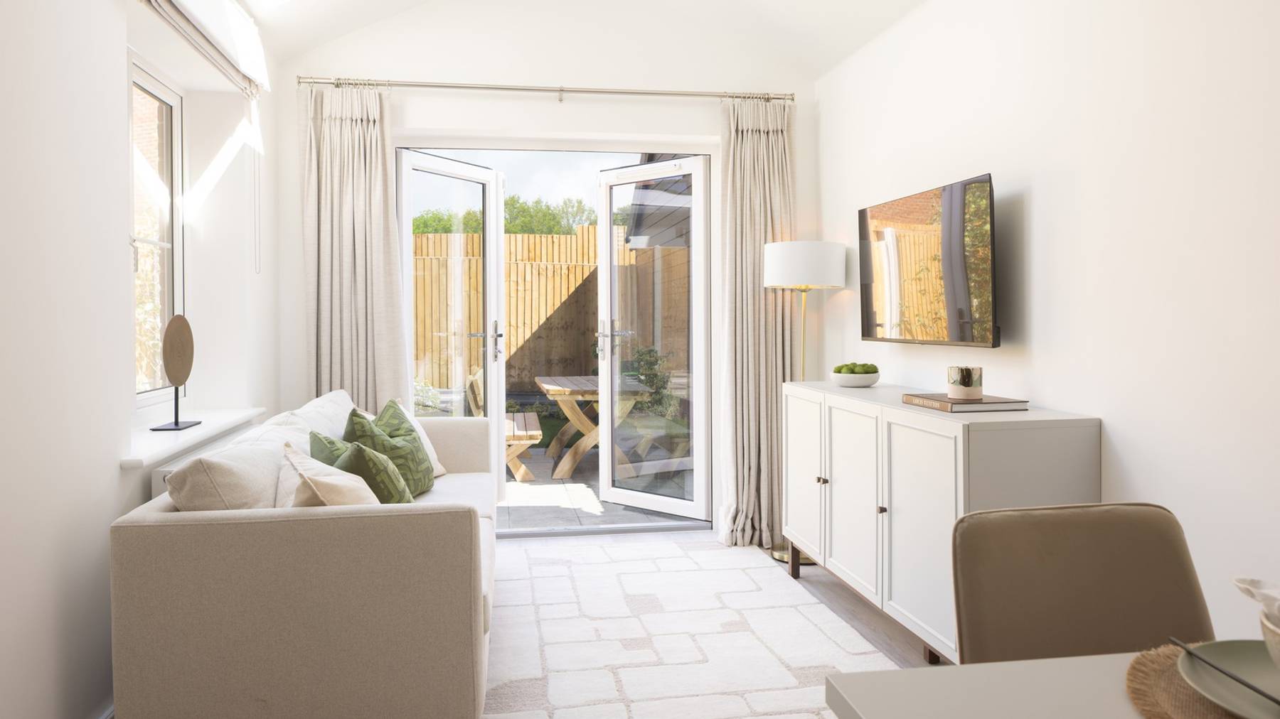 Family room of house for sale in Basingstoke