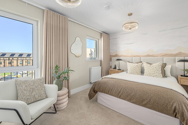 4 bedroom townhouse for sale | principal bedroom with bi-fold wardrobes 