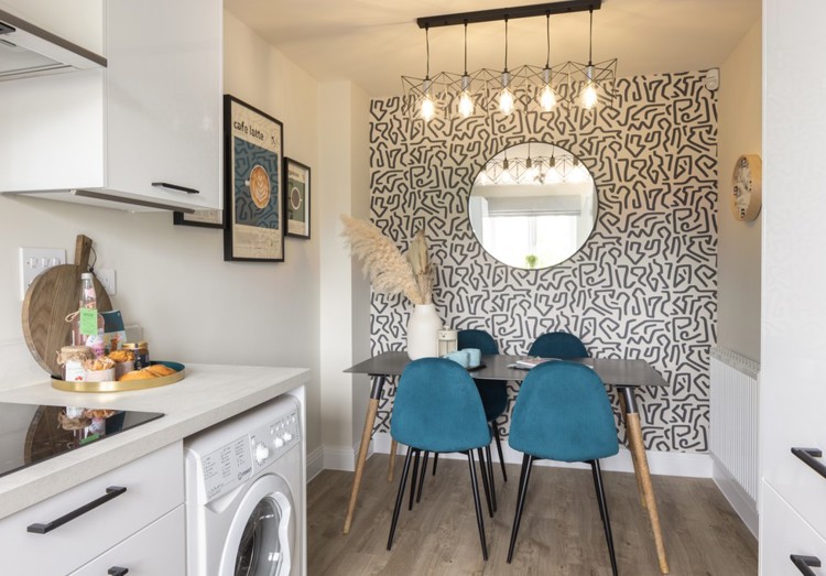 Cala at Hampton Lakes: The Hulsfield - kitchen/breakfast room